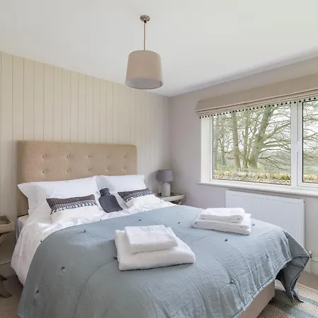 The View, Broxa - Luxury - Yorkshire Coast 山林小屋