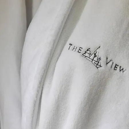 The View, Broxa - Luxury - Yorkshire Coast 山林小屋